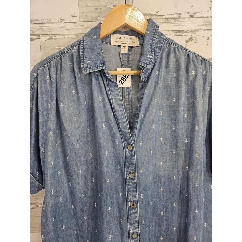 Cloth Stone Anthropologie Womens Small Chambray Button Up Shirt Geo Print - Picture 2 of 9